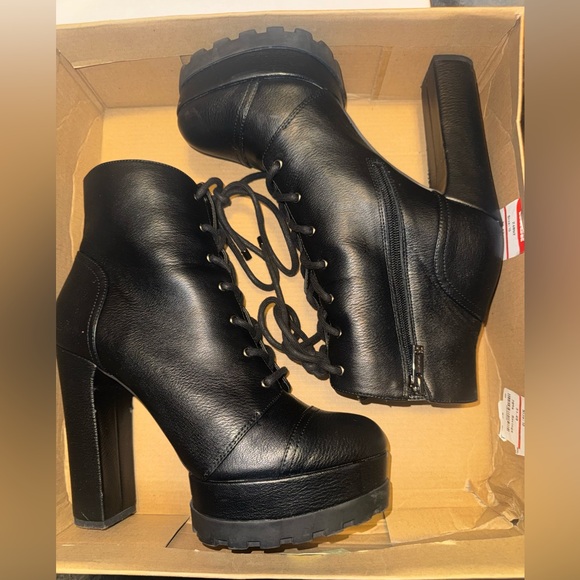 Jessica Simpson Imala Black Platform Ankle Boots - Picture 3 of 8